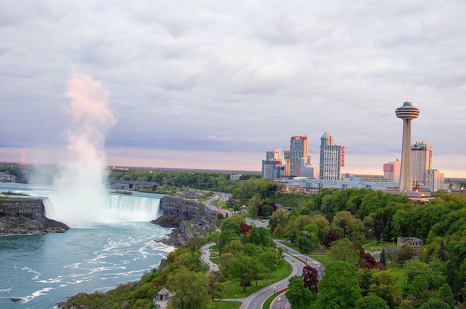 Niagara Falls, Canadá